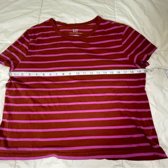 Vintage GAP Burgundy and Magenta Striped Tee Girls Large - Picture 4 of 6